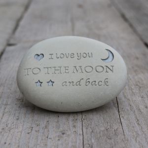 Love you moon gravure steen